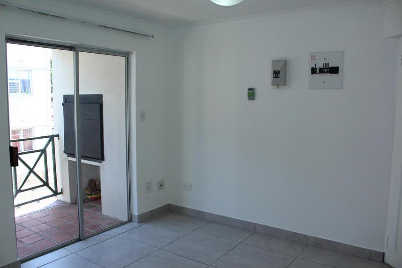 1 Bedroom Property for Sale in Oostersee Western Cape